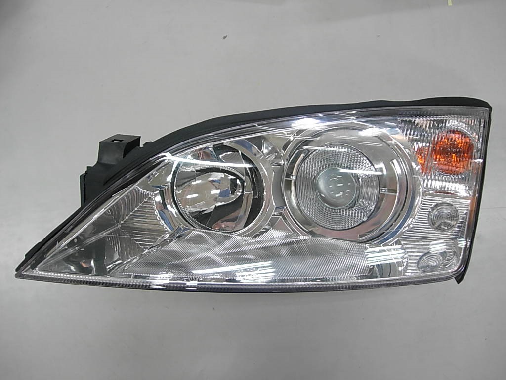 FARO XENON/LED IZQUIERDO D2S/H1