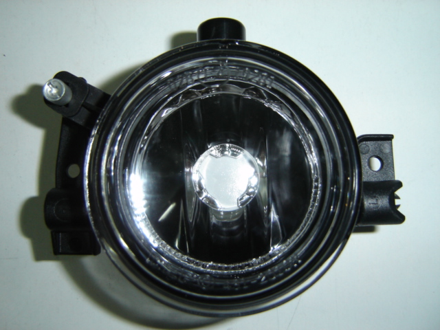 FARO ANTINIEBLA IZQUIERDO