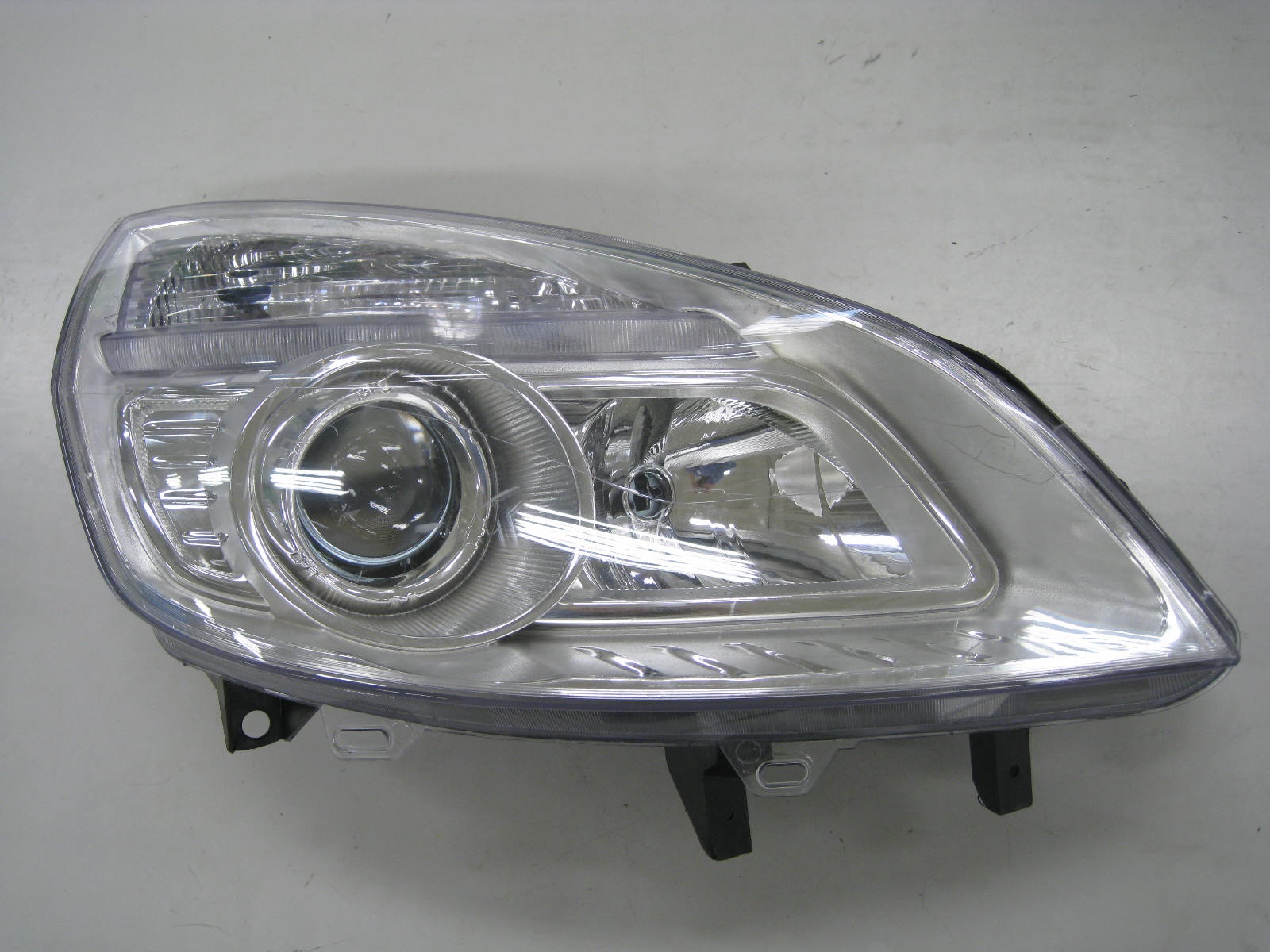 FARO H7+H1 DERECHO CON REGULACION ELECTRICA