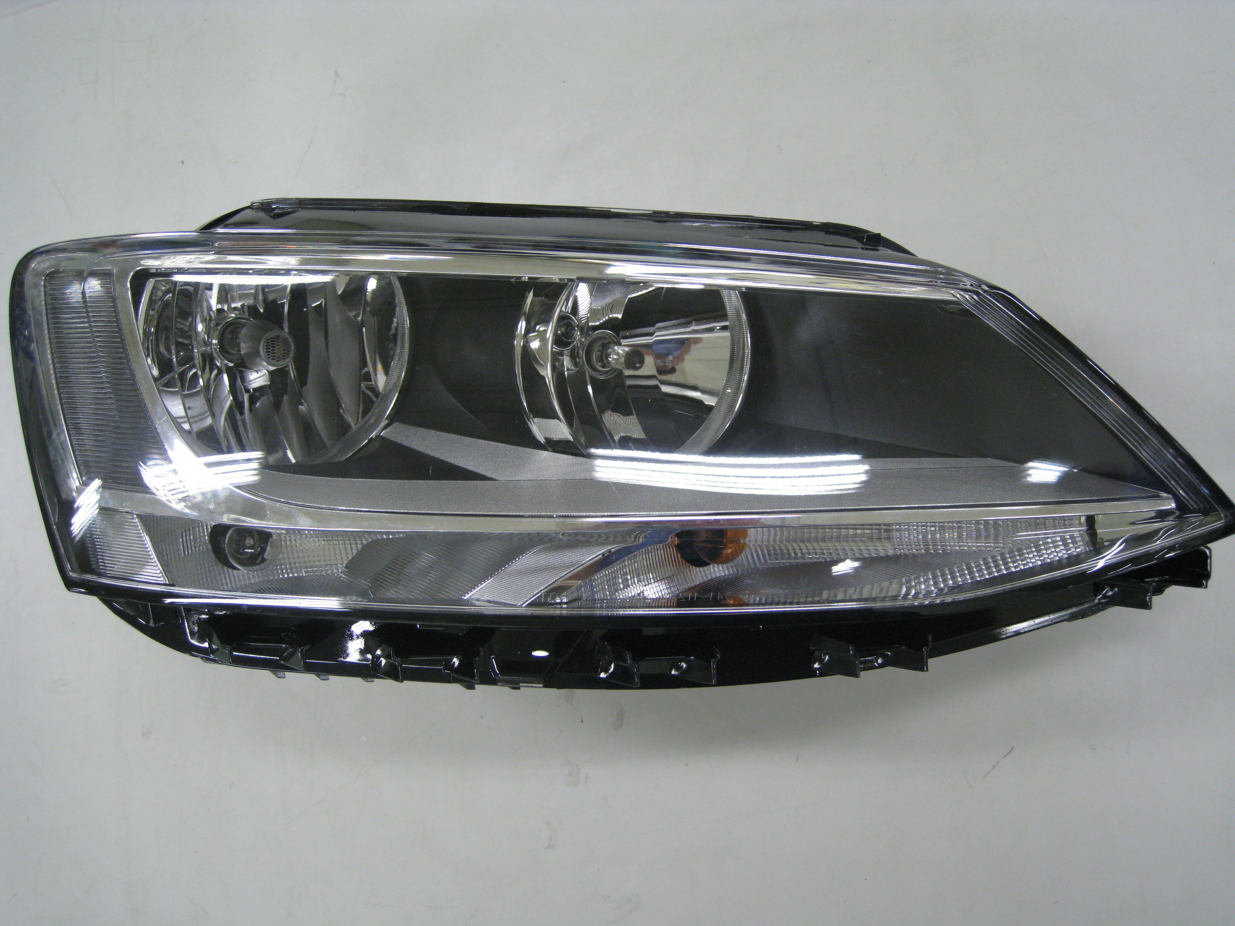 FARO H7 DERECHO CON REGULACION ELECTRICA CON MOTOR (INTERIOR OSCURO)