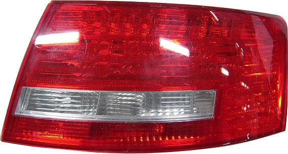 PILOTO TRASERO DERECHO SEDAN (LED)