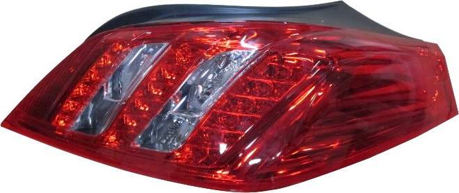 PILOTO TRASERO DERECHO 4P LED