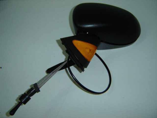 RETROVISOR IZQUIERDO CON PILOTO CON MANDO ASFERICO