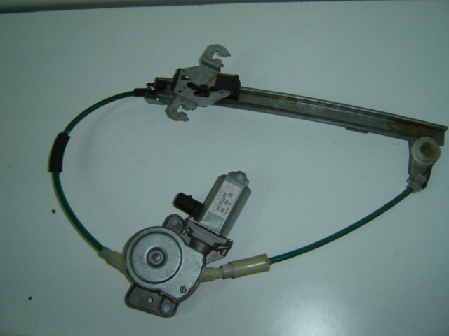 ELEVALUNAS TRASERO ELECTRICO DERECHO