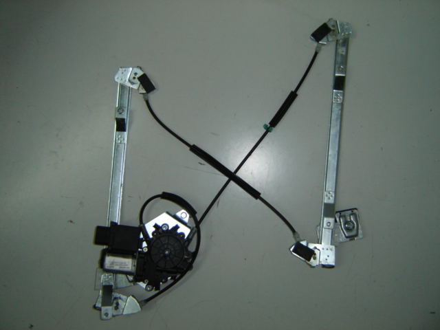 ELEVALUNAS DELANTERO ELECTRICO DERECHO (CON COMFORT)