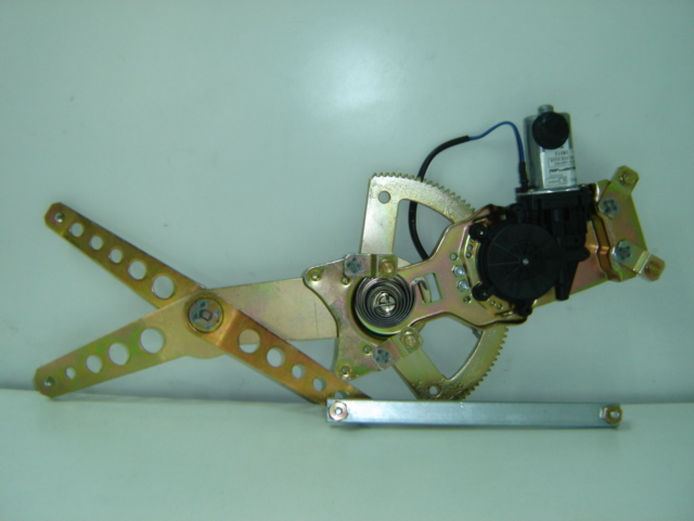 ELEVALUNAS DELANTERO ELECTRICO DERECHO