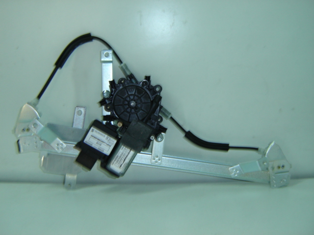 ELEVALUNAS TRASERO ELECTRICO IZQUIERDO S.W (CON COMFORT)