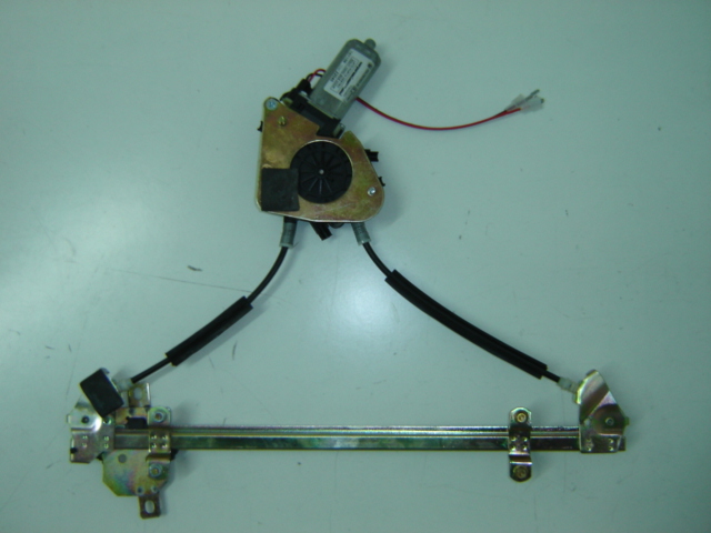 ELEVALUNAS DELANTERO ELECTRICO IZQUIERDO 2PUERTAS
