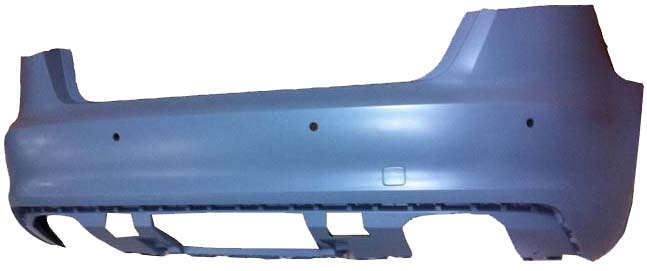 PARAGOLPES TRASERO IMPRIMADO CON HUECOS SENSOR 5 PUERTAS