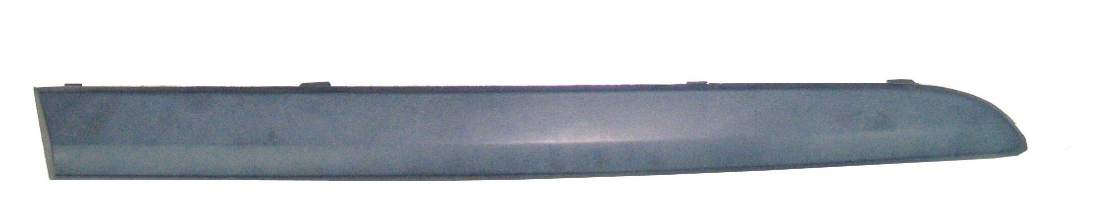 MOLDURA PARAGOLPES DELANTERO IZQUIERDO IMPRIMADO