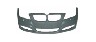 PARAGOLPES DELANTERO IMPRIMADO CON HUECOS LAVAFAROS CON SENSOR APARCAMIENTO