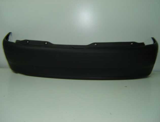 PARAGOLPES TRASERO