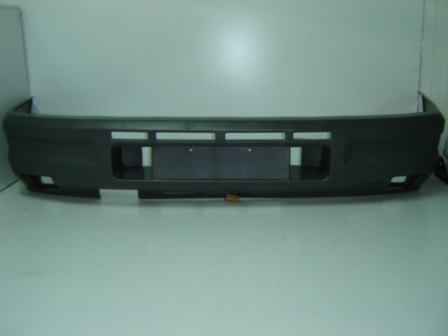 PARAGOLPES DELANTERO (PLASTICO)