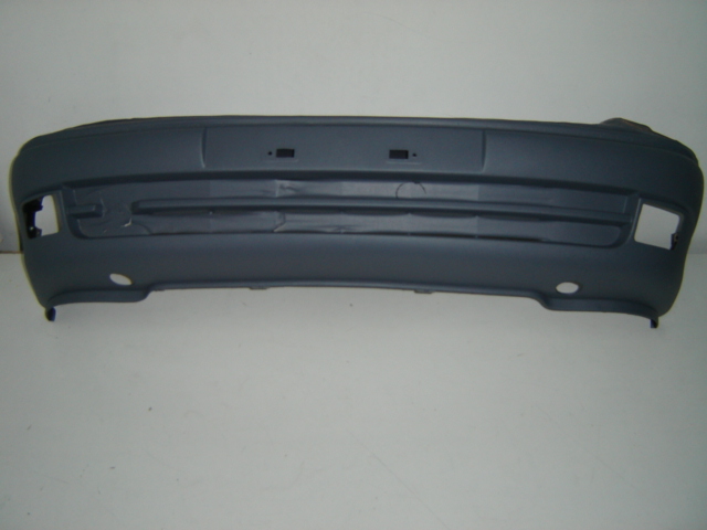 PARAGOLPES DELANTERO IMPRIMADO  CON HUECOS