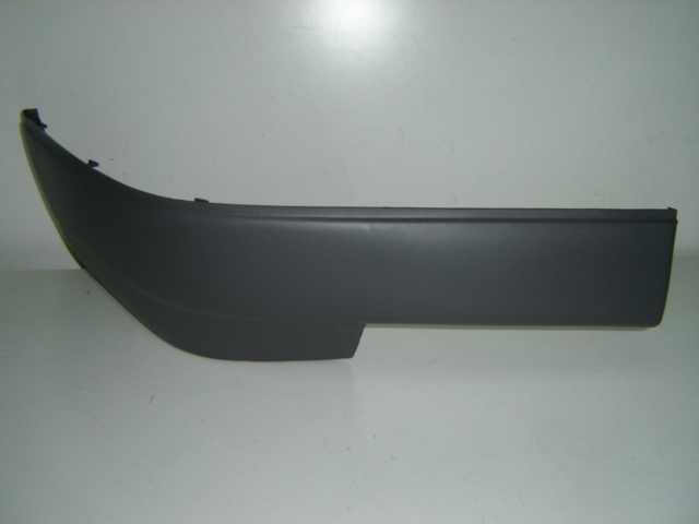 CAPA PARAGOLPES DELANTERO DERECHA