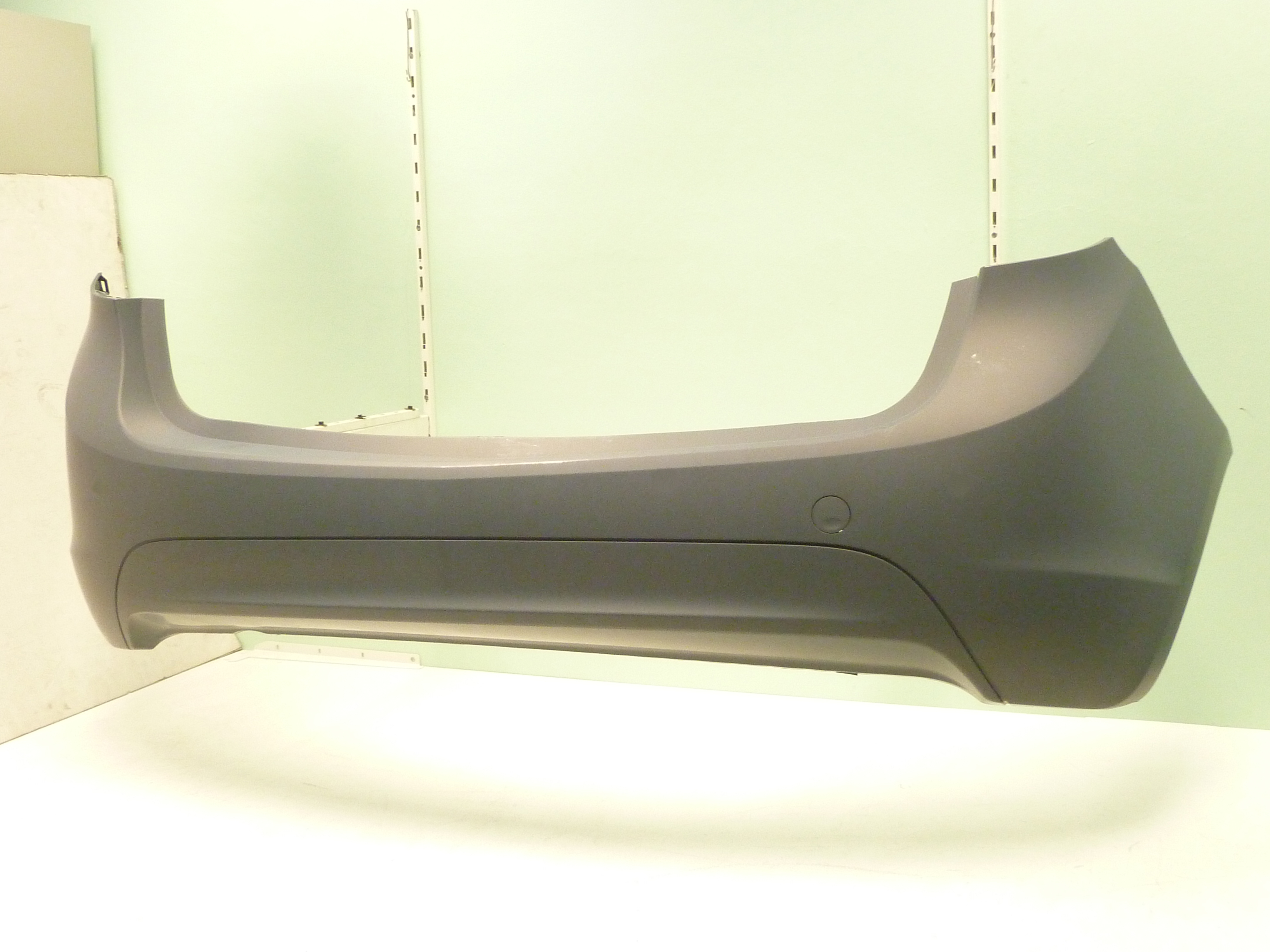 PARAGOLPES TRASERO IMPRIMADO