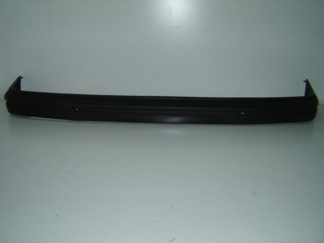 PARAGOLPES DELANTERO (FIBRA)