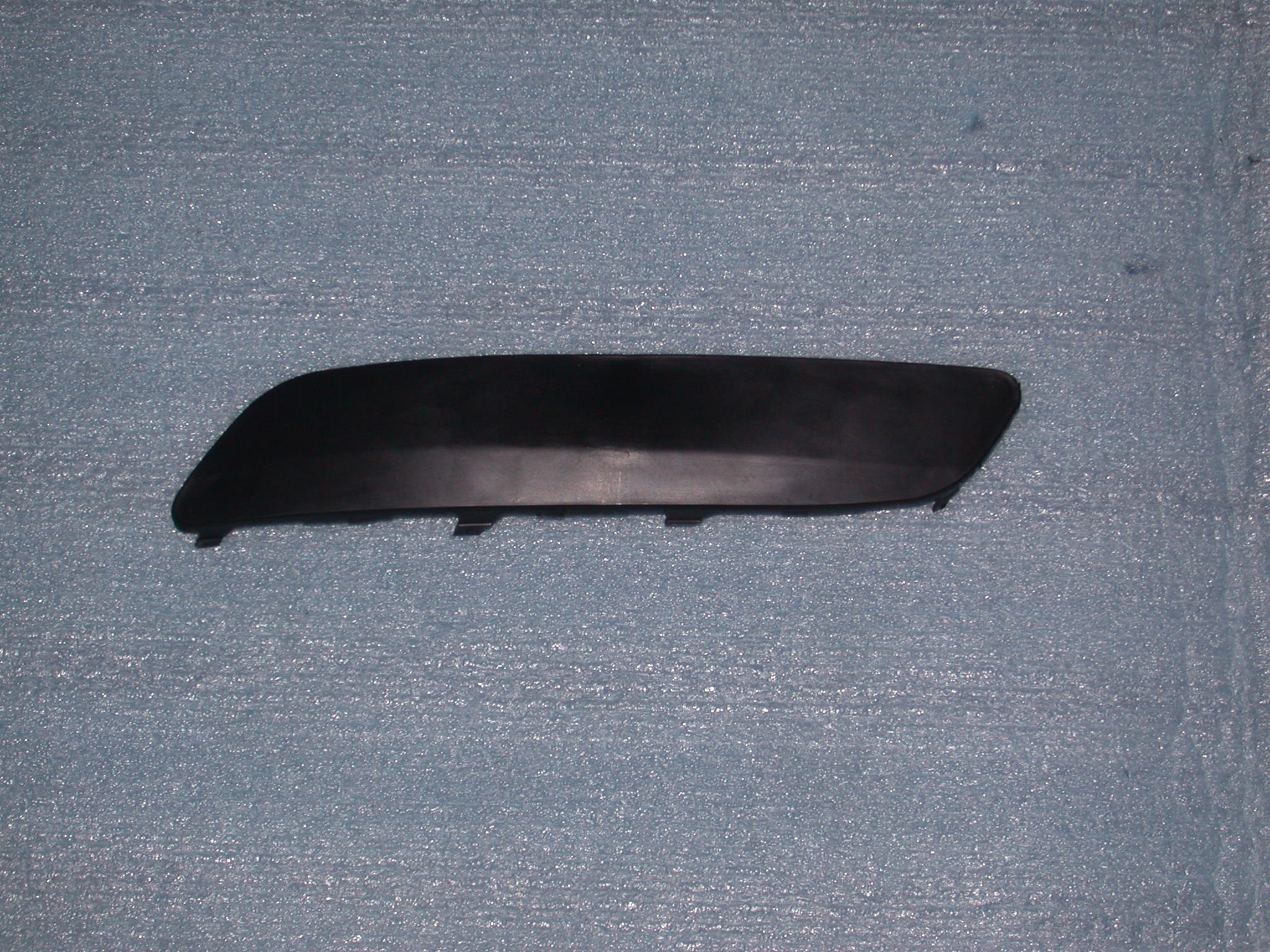 MOLDURA PARAGOLPES DELANTERO DERECHA