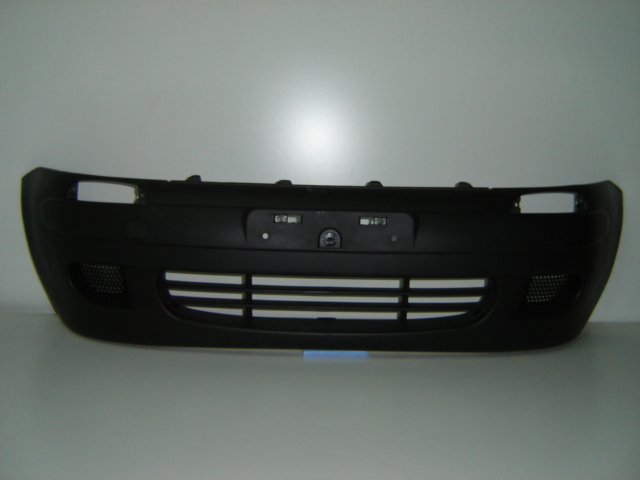 PARAGOLPES DELANTERO NEGRO