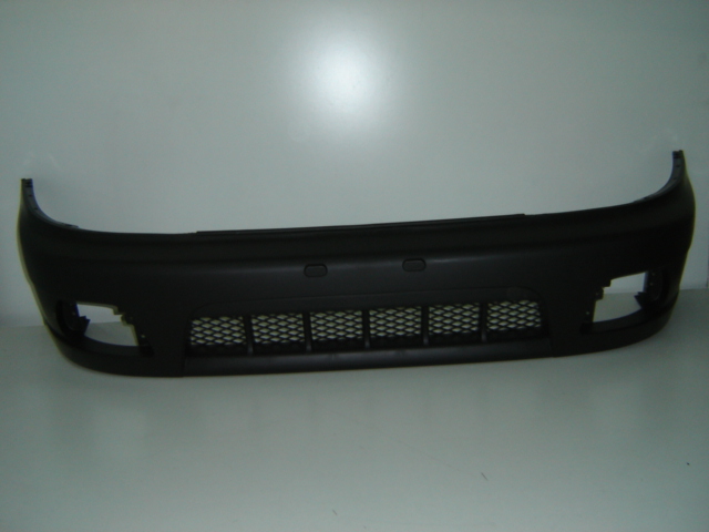 PARAGOLPES DELANTERO NEGRO