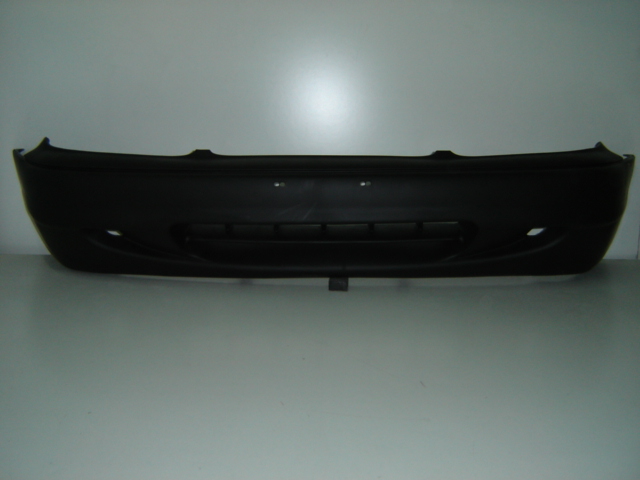 PARAGOLPES DELANTERO 4PUERTAS