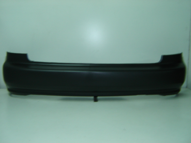 PARAGOLPES TRASERO H/B 3PUERTAS