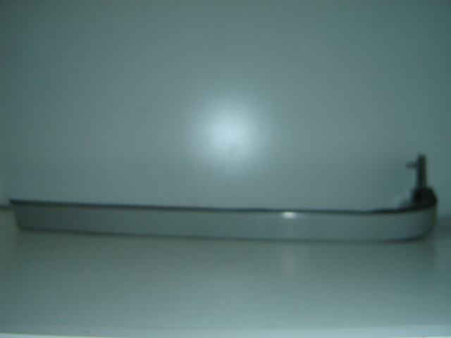 MOLDURA INFERIOR FARO IZQUIERDO