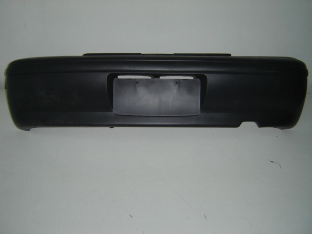 PARAGOLPES TRASERO H/B