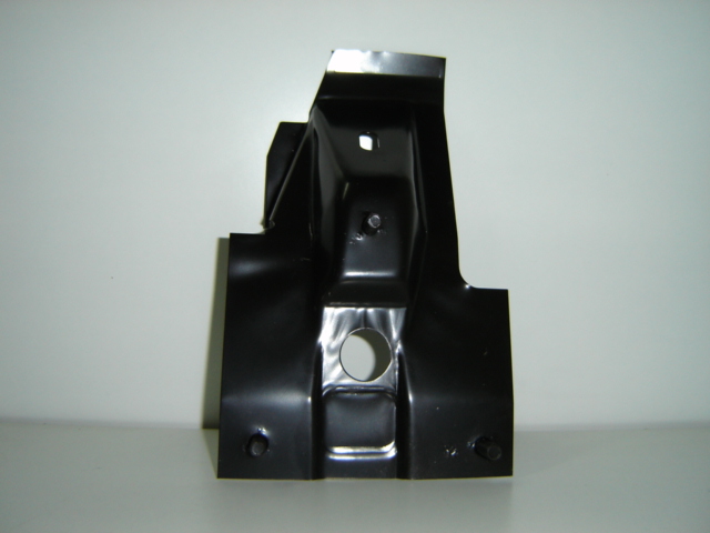 SOPORTE PARAGOLPES DELANTERO DERECHO